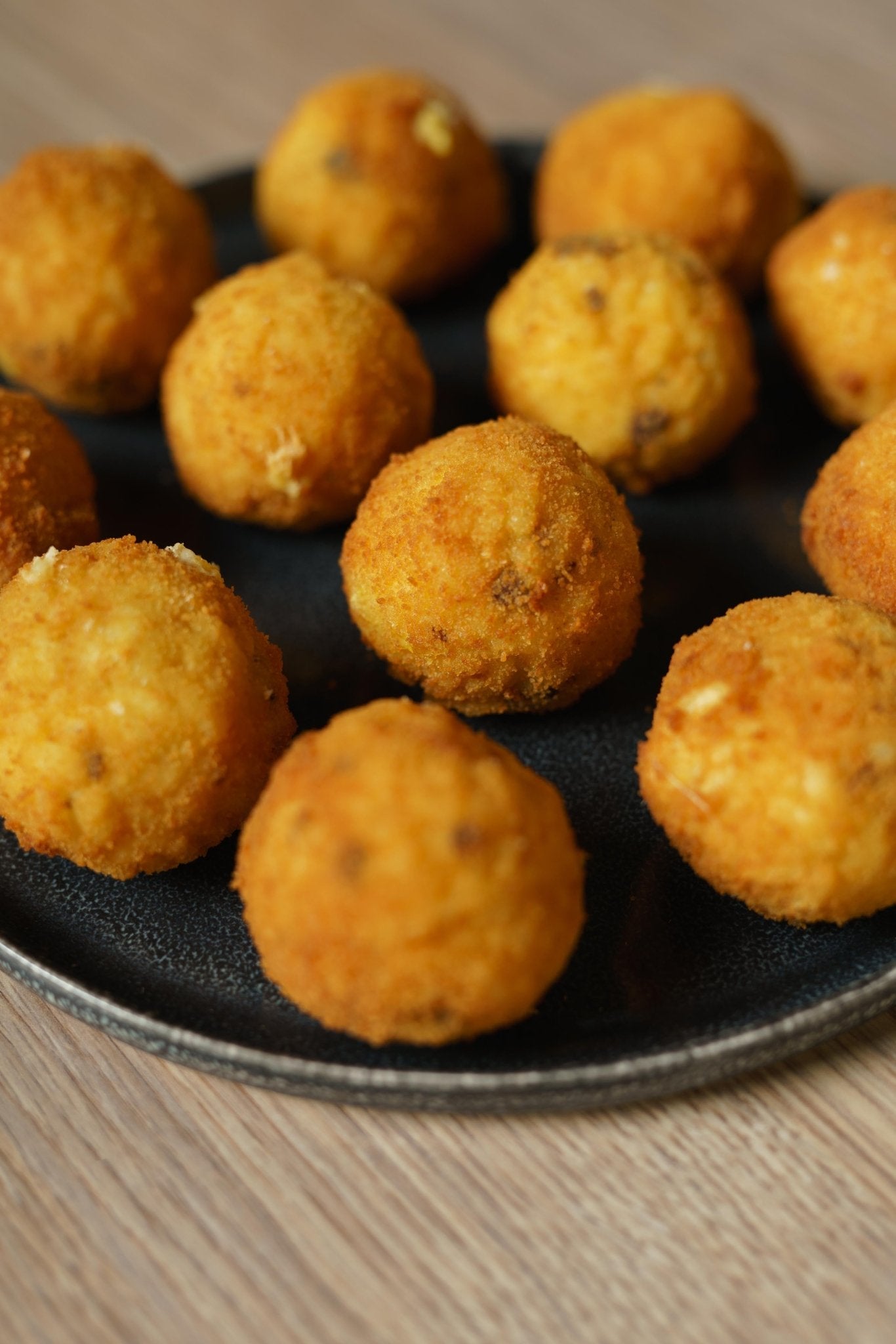 Arancini aux olives leccino et scamorza fumée - MAPP Traiteur italien