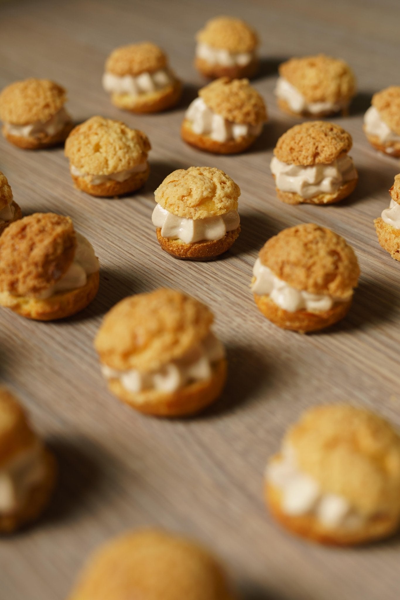 Choux salés à la ricotta et tomates séchées - MAPP Traiteur italien